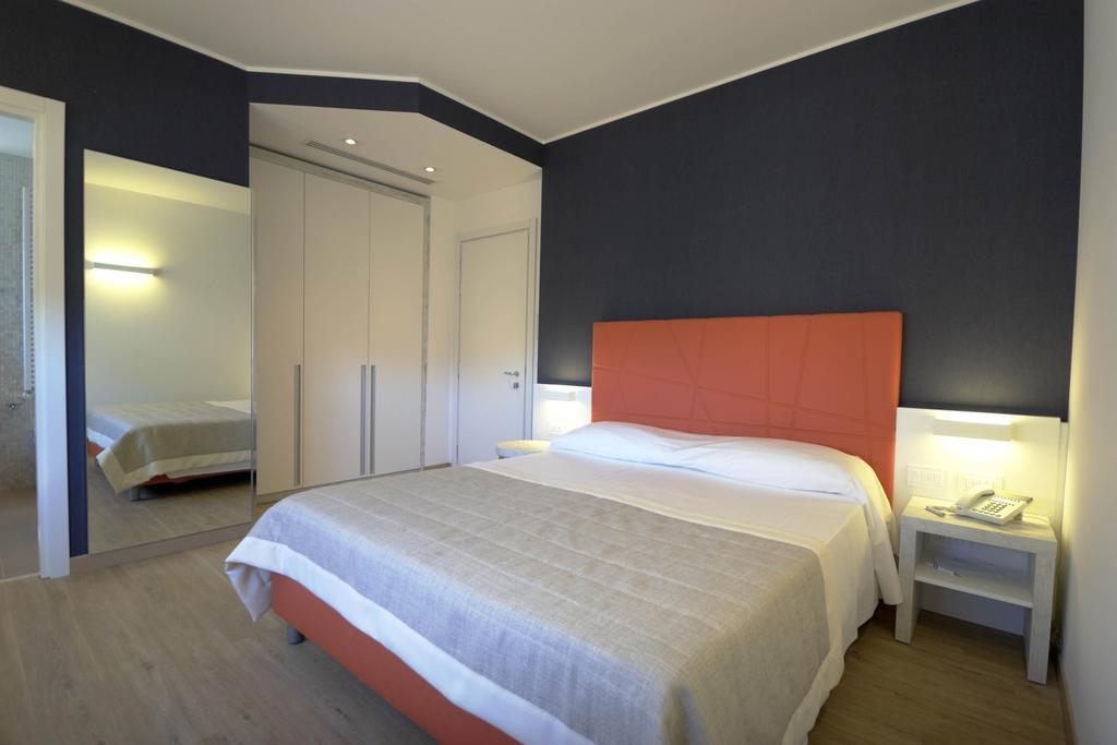 Gabbiano Hotel Civitanova Marche Exterior photo